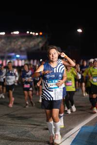 BIB: 4496, 2004
                            <button type="button" onclick="openModal(23011384)" class="btn btn-primary btn-sm float-right btn-popup" data-toggle="modal" data-target=".modal-high-quality">
                        <i class="fas fa-shopping-cart"></i> Add to Cart
                    </button>
                                            <button type="button" onclick="isThisMe(23011384, true)" class="btn btn-success btn-sm float-right btn-popup btn-isme hidden" data-toggle="tooltip" data-placement="bottom" title="นี่คือรูปของคุณใช่ไหม คลิกที่นี่เพื่อเอาเข้าอัลบั้ม">
                        <i class="fas fa-plus"></i> Add to album
                    </button>
                    <button type="button" onclick="isThisMe(23011384, false)" class="btn btn-warning btn-sm float-right btn-popup btn-isnotme hidden">
                        <i class="fas fa-ban"></i> Remove from album
                    </button>